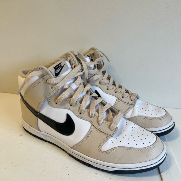 Nike dunks white sanddrift size 10 - Picture 3 of 4